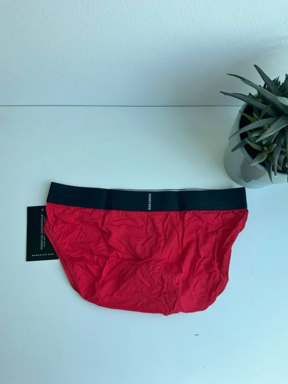 BAD CHICO - Red Alert - Modal Brief - Red (Size L)